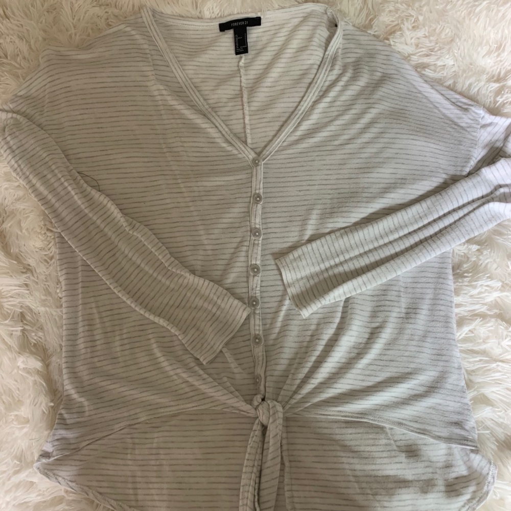 Worn once, super soft, button down, high/low shirt